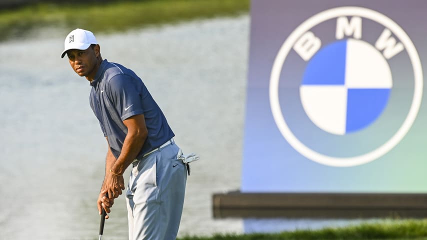 OLYMPIA FIELDS, IL - AUGUST 25:  Tiger Woods putts on the 18th hole green during a practice round for the BMW Championship on the North Course at Olympia Fields Country Club on August 25, 2020 in Olympia Fields, Illinois. (Photo by Keyur Khamar/PGA TOUR via Getty Images)