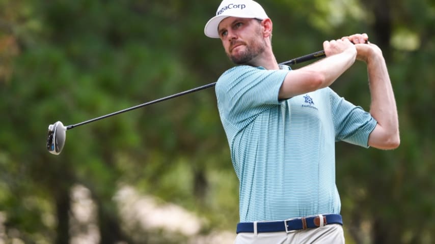 Van der Walt and Roach share lead as play suspended at Korn Ferry Tour Championship  presented by United Leasing & Finance