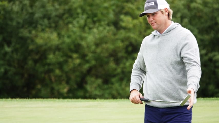 Trey Mullinax takes first-round lead at Evans Scholars Invitational