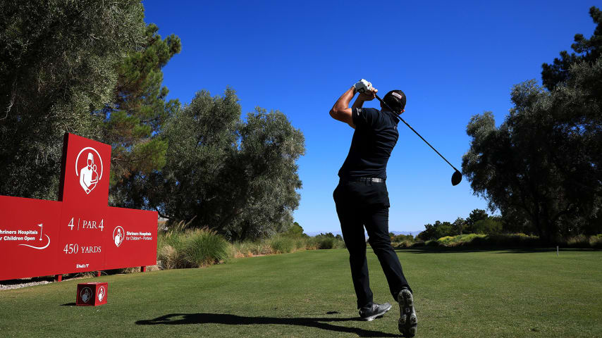 LAS VEGAS, NEVADA - OCTOBER 06: Patrick Cantlay hits off the fourth tee during the final round of the Shriners Hospitals for Children Open at TPC Summerlin on October 6, 2019 in Las Vegas, Nevada. (Photo by Tom Pennington/Getty Images)