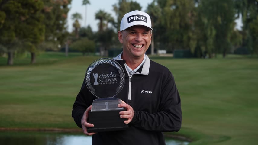 Kevin Sutherland wins Charles Schwab Cup Championship on 9th playoff hole