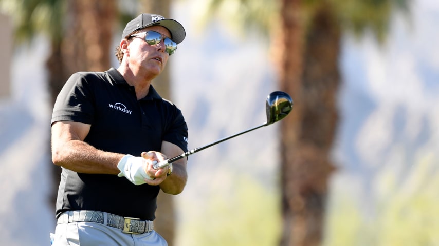 Phil Mickelson cards 18 pars in a round for first time on TOUR