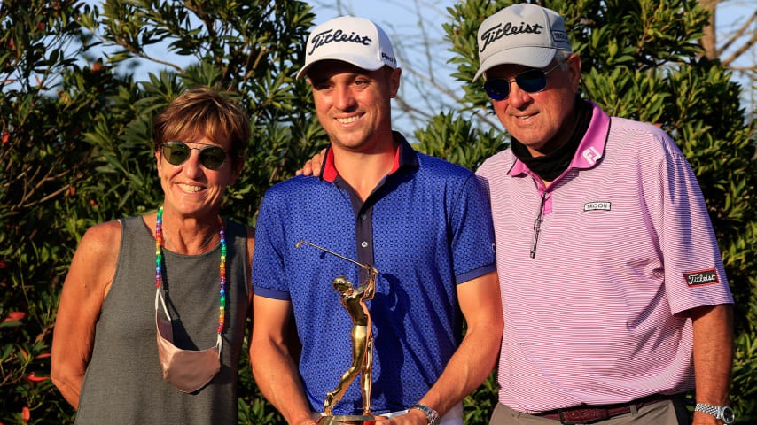 Justin Thomas wins THE PLAYERS Championship after tough couple months