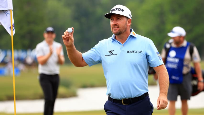 Graeme McDowell gives team 'shot in the arm' with brilliant ace