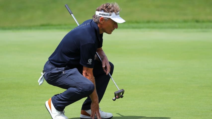 Bernhard Langer shoots 67 at DICK'S Sporting Goods Open with borrowed putter, backup caddie