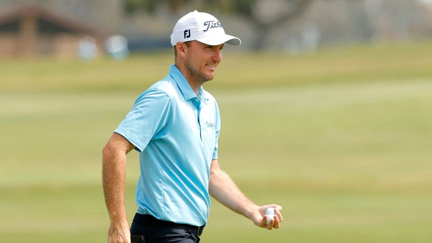 Russell Henley’s guitar playing provides outlet from stress on TOUR