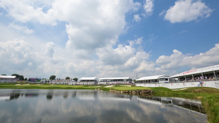 TPC Twin Cities’ par-5 finishing hole anything but a snoozer