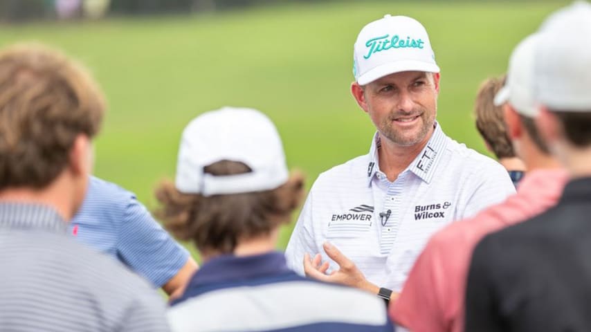 Webb Simpson continues his passion for junior golf