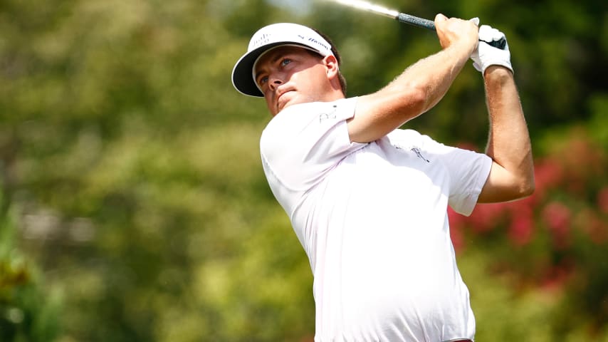 Keith Mitchell finishes with three birdies to advance to BMW Championship