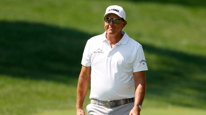 Phil Mickelson still chasing Ryder Cup berth but would accept vice-captain role