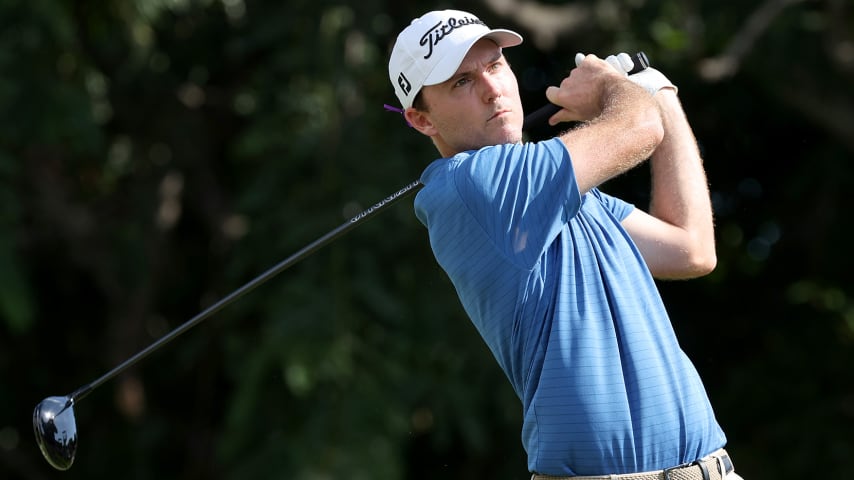 Russell Henley takes two-shot lead into Sunday at Sony Open in Hawaii