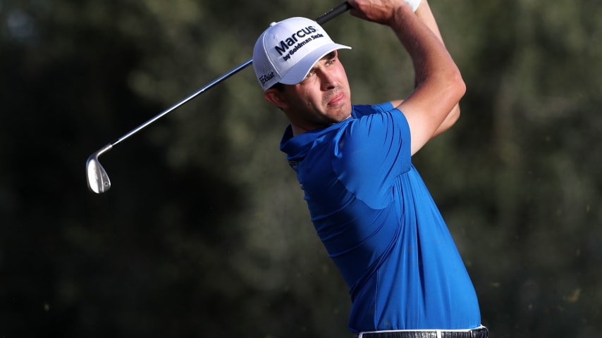 Patrick Cantlay, Lee Hodges share lead at The American Express