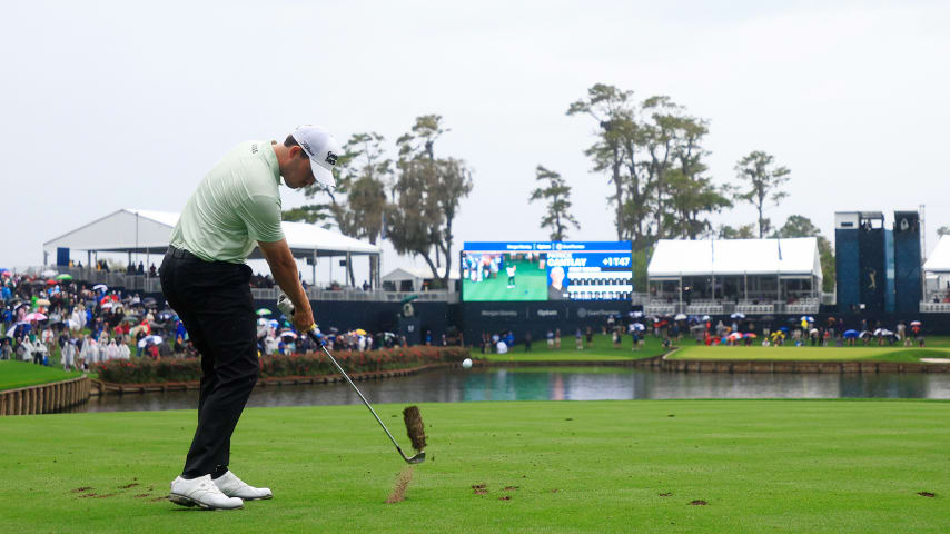 PONTE VEDRA BEACH, FLORIDA - MARCH 10: Patrick Cantlay of the United States plays his shot from the 17th tee during the first round of THE PLAYERS Championship on the Stadium Course at TPC Sawgrass on March 10, 2022 in Ponte Vedra Beach, Florida. (Photo by Mike Ehrmann/Getty Images)