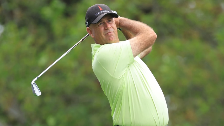 Stewart Cink aces 16th hole at the Masters