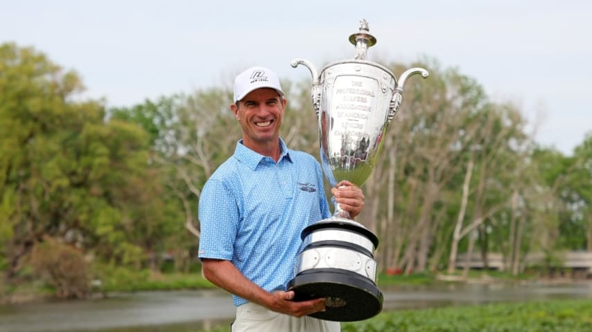 Steven Alker shoots 63 to win KitchenAid Senior PGA Championship