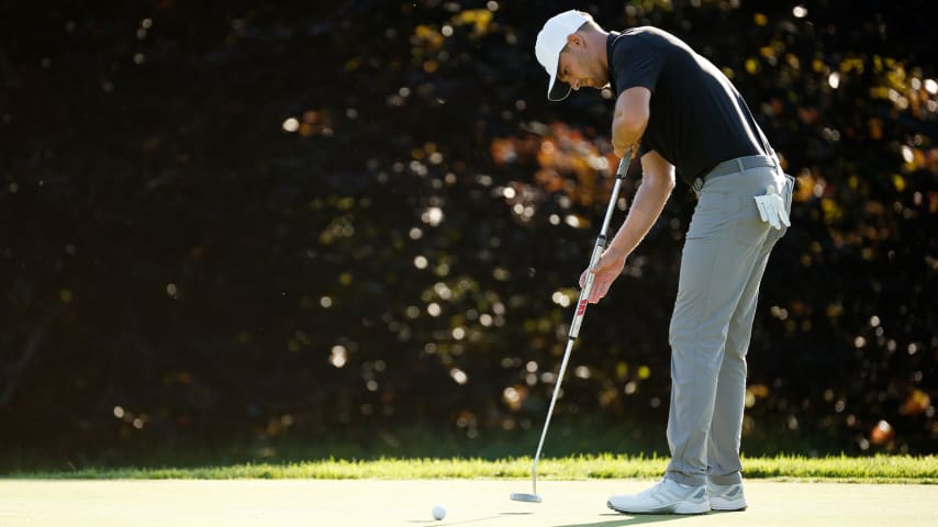 The story behind Aaron Wise’s long putter at the U.S. Open