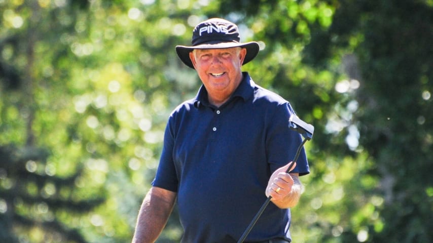 Kirk Triplett takes one-stroke lead at Shaw Charity Classic