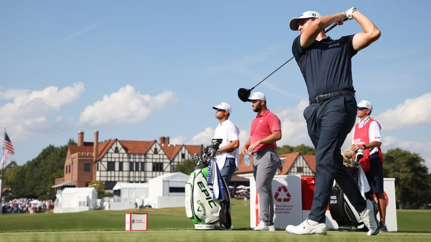 ATLANTA, GEORGIA - SEPTEMBER 05: Patrick Cantlay of the United States plays his shot from the 16th tee during the final round of the TOUR Championship at East Lake Golf Club on September 05, 2021 in Atlanta, Georgia. (Photo by Kevin C. Cox/Getty Images)