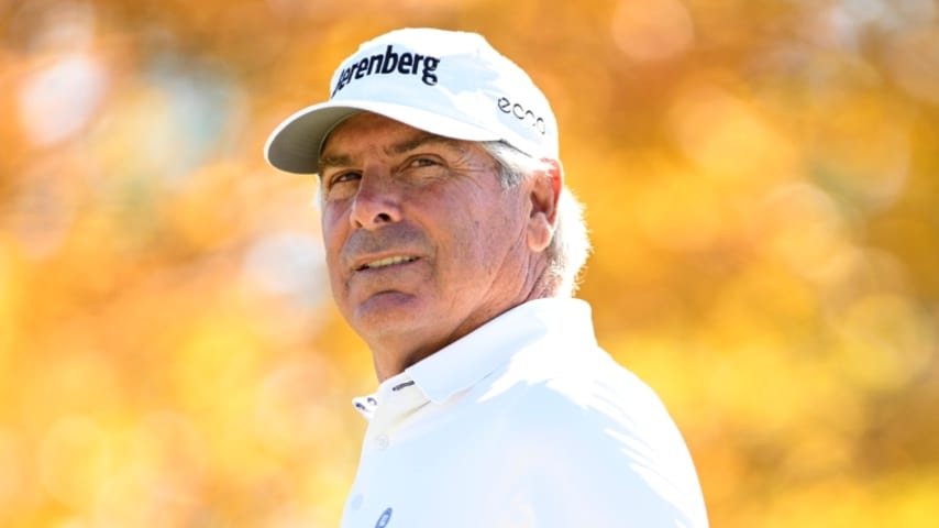 Fred Couples shares lead with Y.E. Yang at SAS Championship