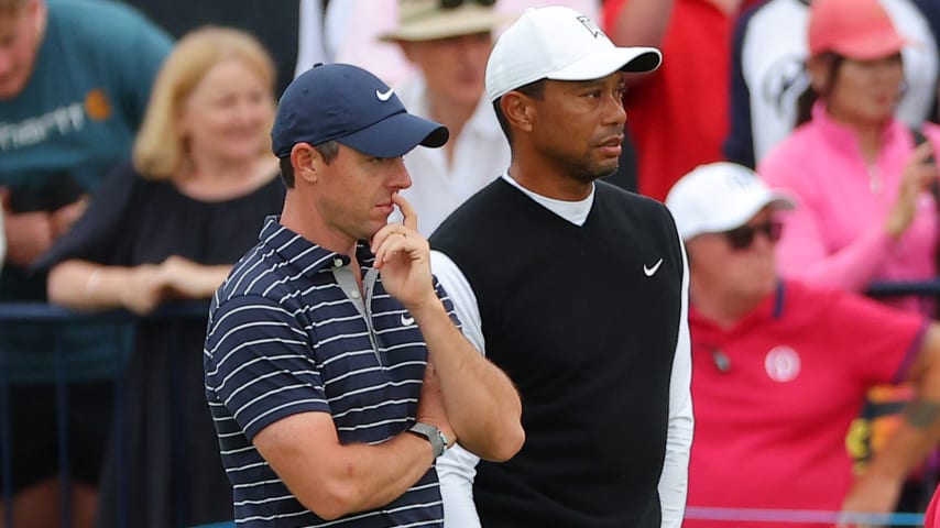 Tiger Woods and Rory McIlroy swing to underdogs in The Match