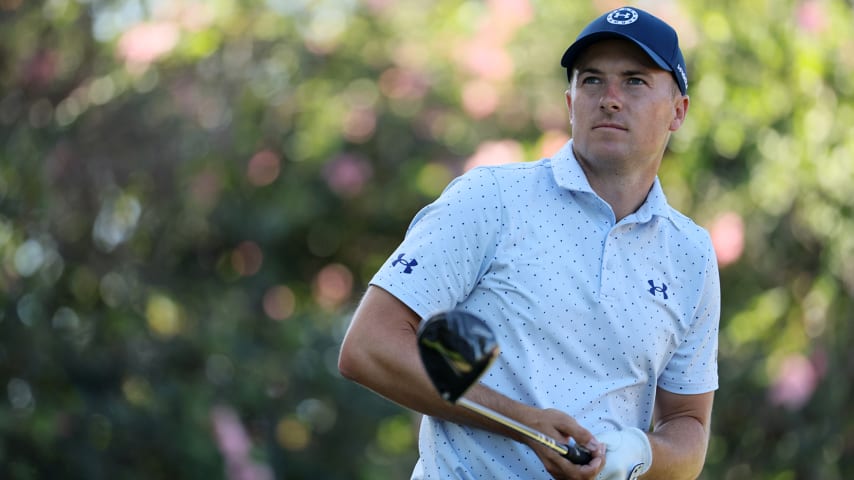 Jordan Spieth goes from lead to missed cut at Sony Open in Hawaii