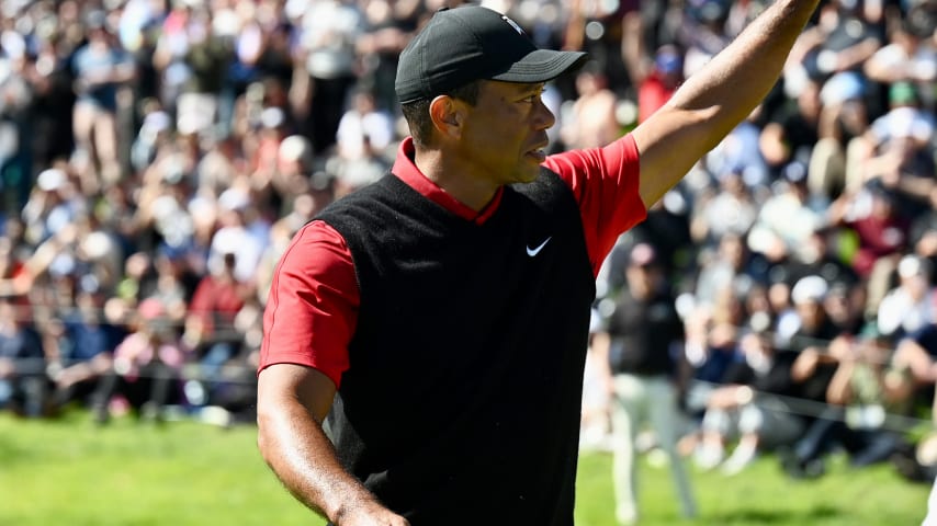 Tiger Woods closes Genesis with 2-over 73