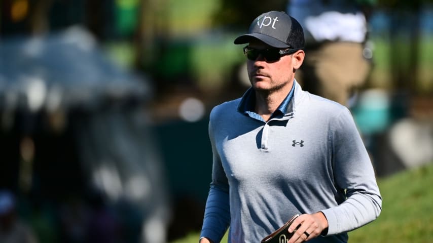 Adam Schenk leads by one at Valspar Championship