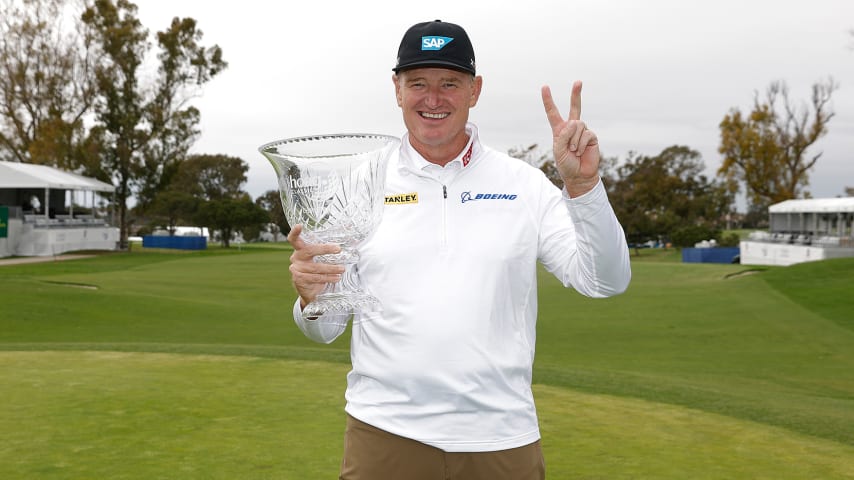 Ernie Els erases five-shot deficit to win Hoag Classic