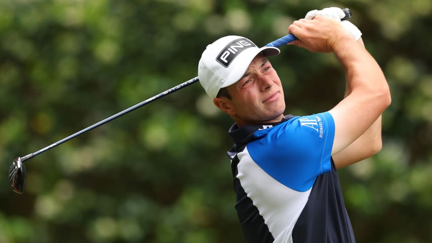 Viktor Hovland takes early RBC Heritage lead