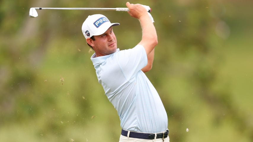 LOS ANGELES, CALIFORNIA - JUNE 16: Harris English of the United States plays his shot from the ninth tee during the second round of the 123rd U.S. Open Championship at The Los Angeles Country Club on June 16, 2023 in Los Angeles, California. (Photo by Andrew Redington/Getty Images)