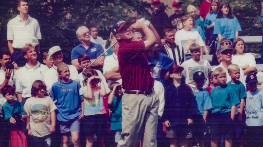 Steve Stricker during the 1990s giving an instructional clinic at SentryWorld. (Courtesy USGA)