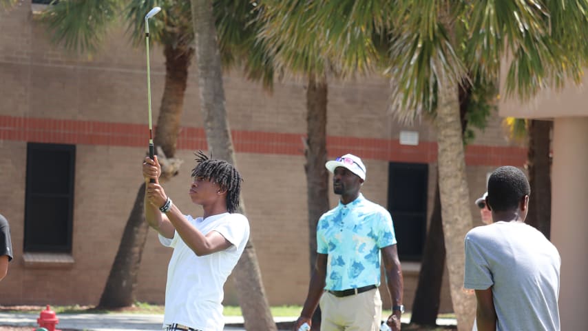 Kids practicing during the Golf and STEAM summer camp (Courtesy of: South Florida PGA)