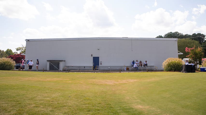 The outside wall of the First Tee building, where a mural commissioned by Wyndham Rewards will be painted. (Zachary Stinson/Travel + Leisure)