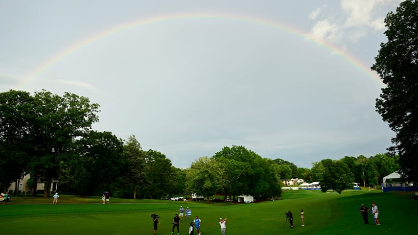 The rainbow at Sedgefield Country Club. (Logan Whitton/Getty Images)