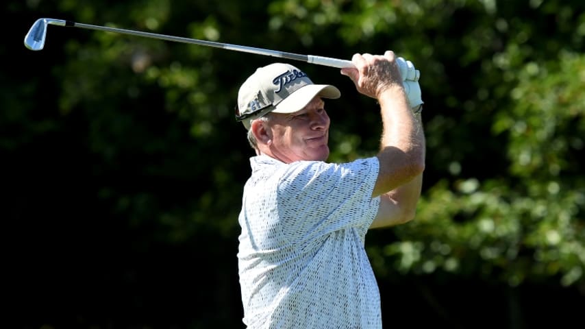 Woody Austin, Kevin Sutherland share lead at Boeing Classic