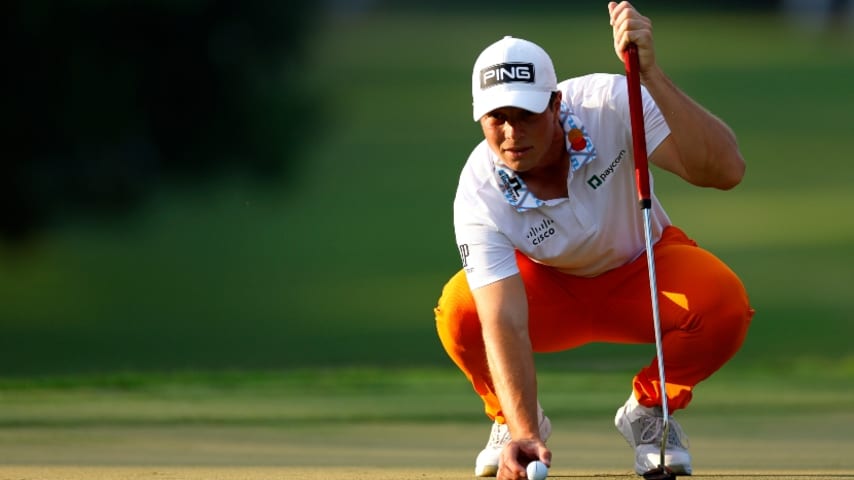 Viktor Hovland cards 66 for six-stroke lead at TOUR Championship