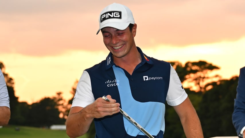 Viktor Hovland wins back-to-back Playoffs events to capture his first FedExCup.