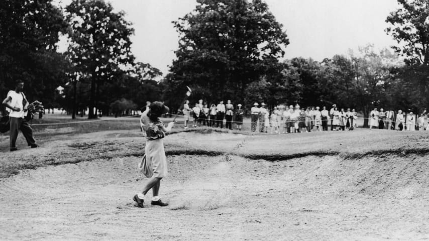 Didrikson Zaharias golfing, circa mid-1940s (Getty Images)