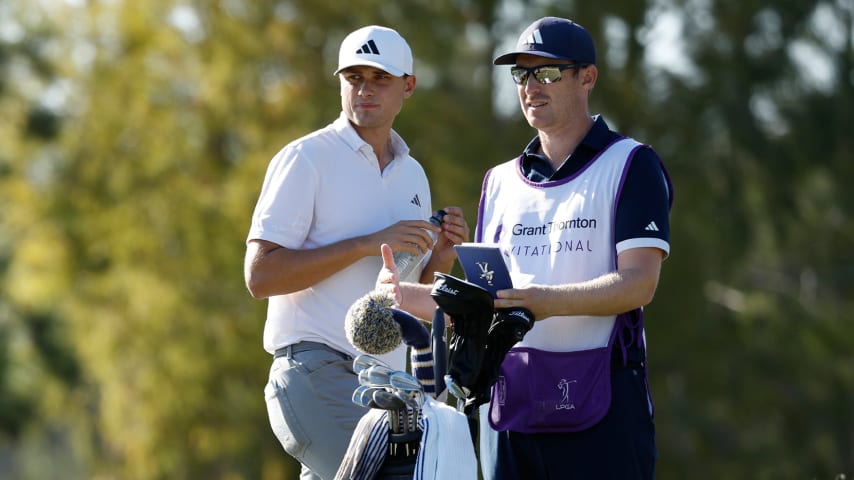 Ludvig Åberg switches caddies, picks up Joe Skovron