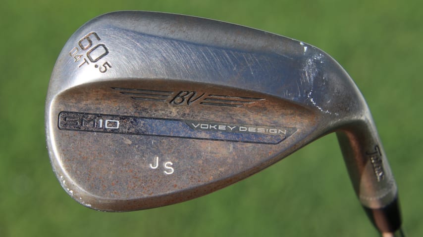 A look at Jordan Spieth’s new Titleist SM10 60-degree wedge. (GolfWRX)