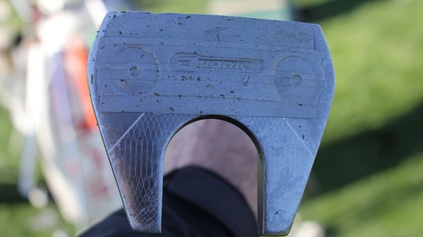 A look at Nick Dunlap's Odyssey O-Works #7 Tank putter. (GolfWRX)