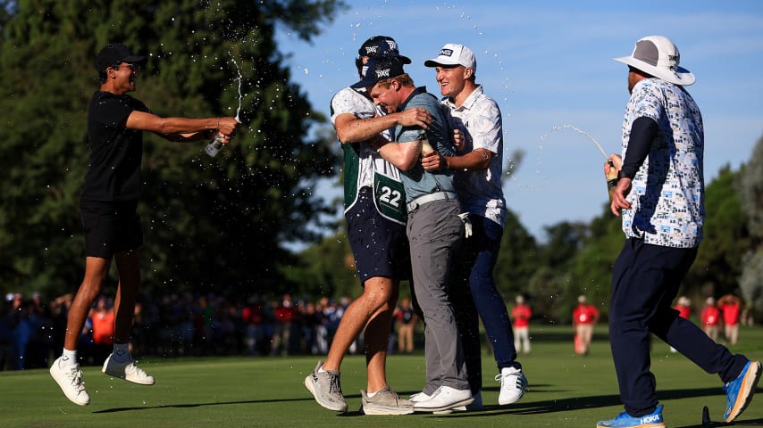 Mason Andersen celebrates after winning the 117th Visa Argentina Open presented by Macro. (Getty Images)