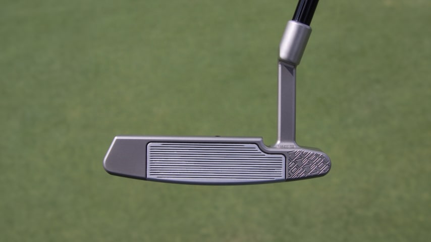 Collin Morikawa’s new Logan Olson blade prototype putter. (GolfWRX)