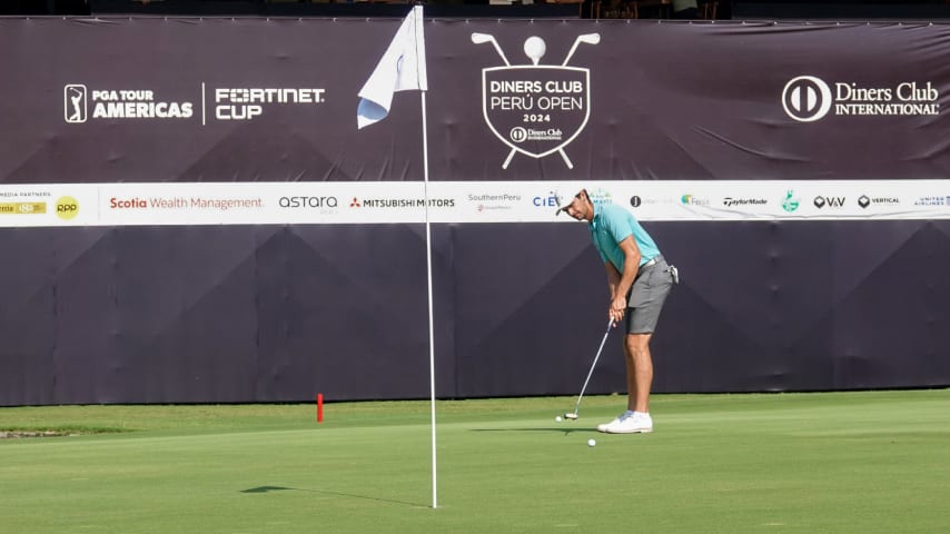 El peruano Luis Fernando Barco durante una de sus rondas de práctica para el Diners Club Perú Open. (Gregory Villalobos/PGA TOUR)