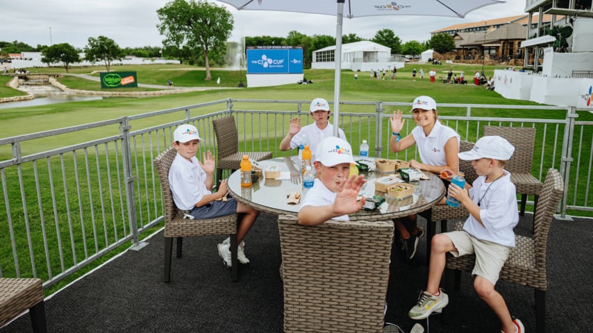 Bridge Kids, an initiative of title sponsor, CJ Group, recently enjoyed an afternoon with PGA TOUR players Ryan Palmer and Byeong Hun An ahead of THE CJ CUP Byron Nelson. (Photos courtesy Bridge Kids)