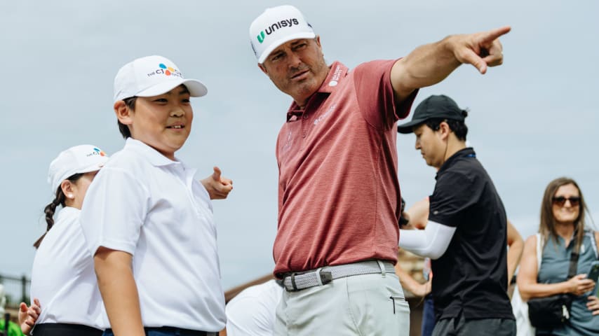 PGA TOUR player Ryan Palmer (pictured, right), recently hosted Bridge Kids, an initiative of title sponsor, CJ Group, ahead of THE CJ CUP Byron Nelson. (Photos courtesy Bridge Kids)