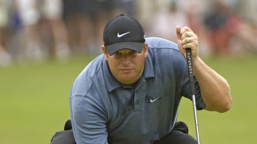 Jason Gore studies a putt during the final round of the 2005 U.S. Open Golf Championship at Pinehurst Resort course 2 in Pinehurst, North Carolina on June 19, 2005. (Photo by S. Badz/Getty Images)