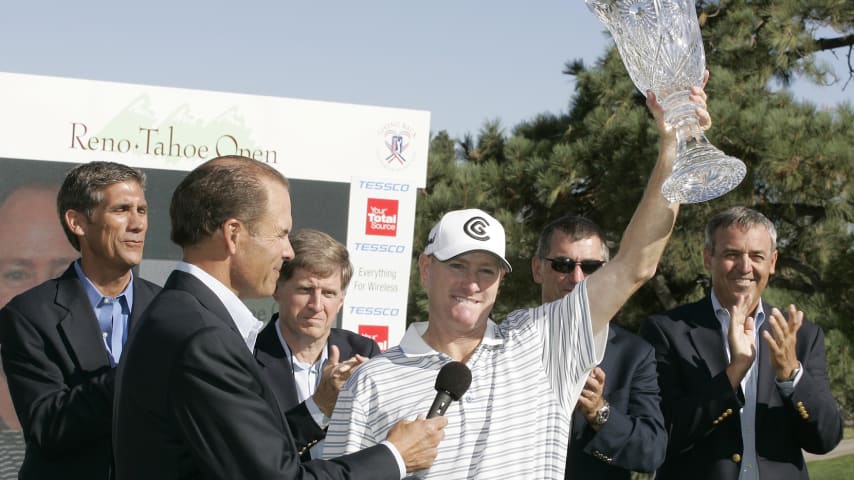 Steve Flesch posing with the trophy after the final round of the Reno Tahoe Open in 2007.  (S. Badz/Getty Images)