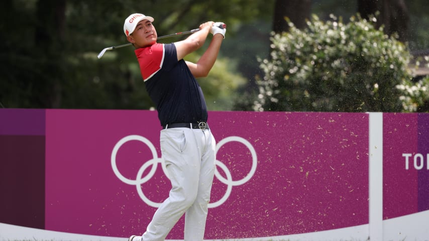 Carl Yuan during the first round of the 2020 Tokyo Olympic Games. (Chris Trotman/Getty Images)