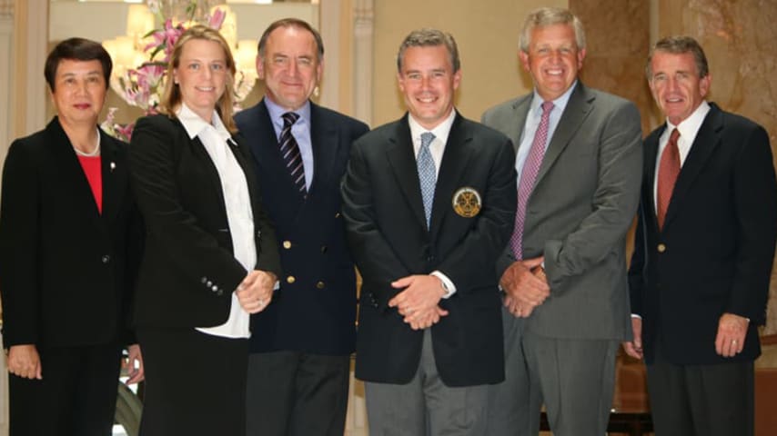 From left to right, LPGA of Japan President Chako Higuchi, Annika Sorenstam, IGF Co-Secretary Peter Dawson, PGA TOUR Executive and IGF Executive Director Ty Votaw, Colin Montgomerie and PGA TOUR Commissioner Tim Finchem pose while presenting golf's Olympic bid for the 2016 Olympics to the IOC in Lausanne, Sweden. (Mike McGee/Annika Sorenstam Family)